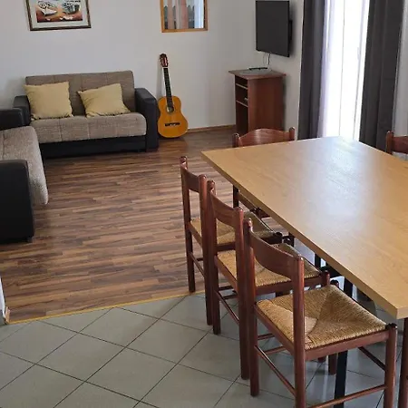 Castelana Apartament