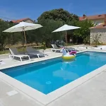 Apartment Castelana