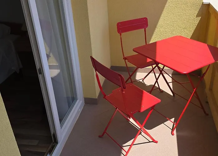 Apartament Castelana *